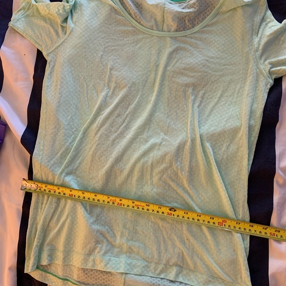 Lululemon top - Picture 5 of 6